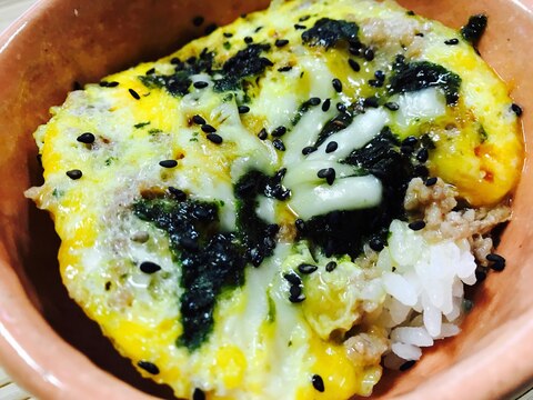 リメイク 豚ひき肉そぼろ入り海苔チーズ卵丼 レシピ 作り方 By たかまさ20010911 楽天レシピ